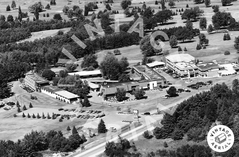 McGuires Grill & Motel - 1989 (newer photo)